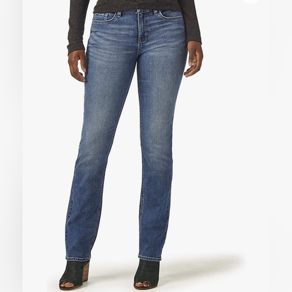 NWT Women’s Size 8 (30” X 27”) Lee Riders Mid-rise Straight Leg Jeans In Blue - Picture 1 of 12